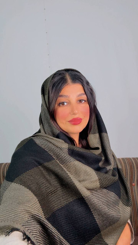 شال بافت با رنگبندی جذاب