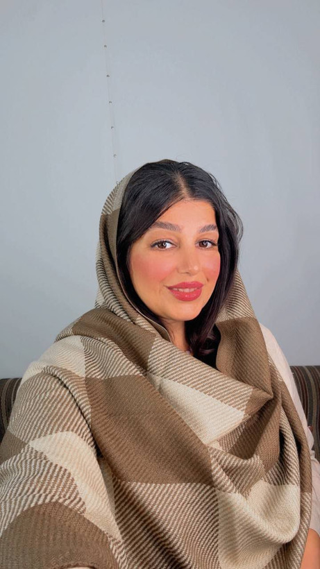 شال بافت با رنگبندی جذاب